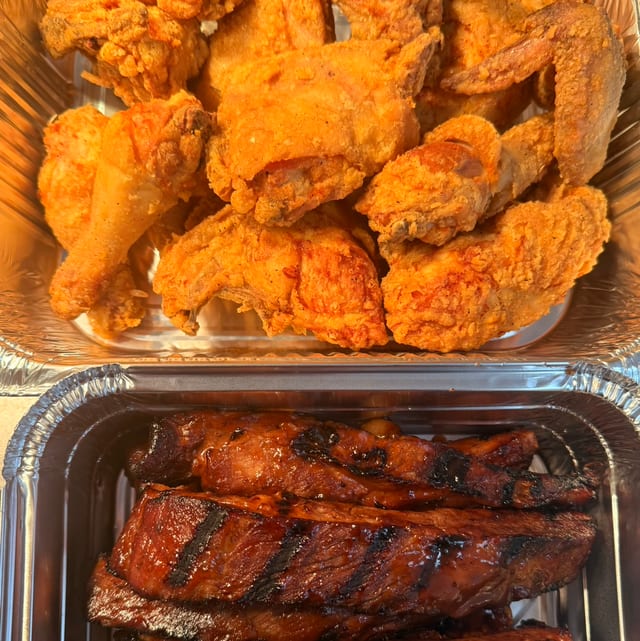 Rib N' Chix Party Pak.