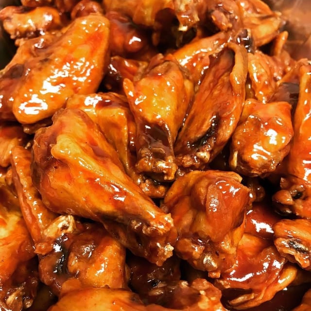 Honey BBQ Wings.